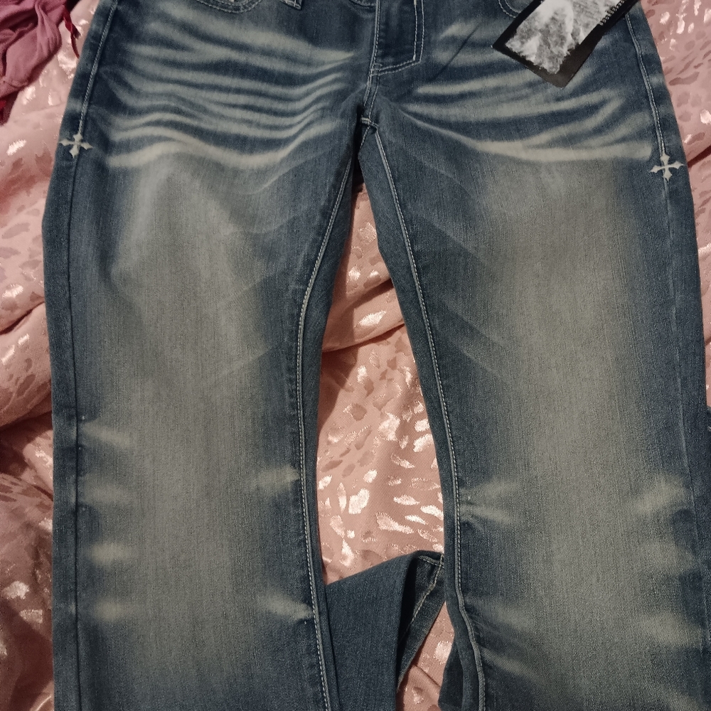 Affliction NWT Live Fast Raquel Jean's. Gorgeous embroidery. 28 - Picture 5 of 7